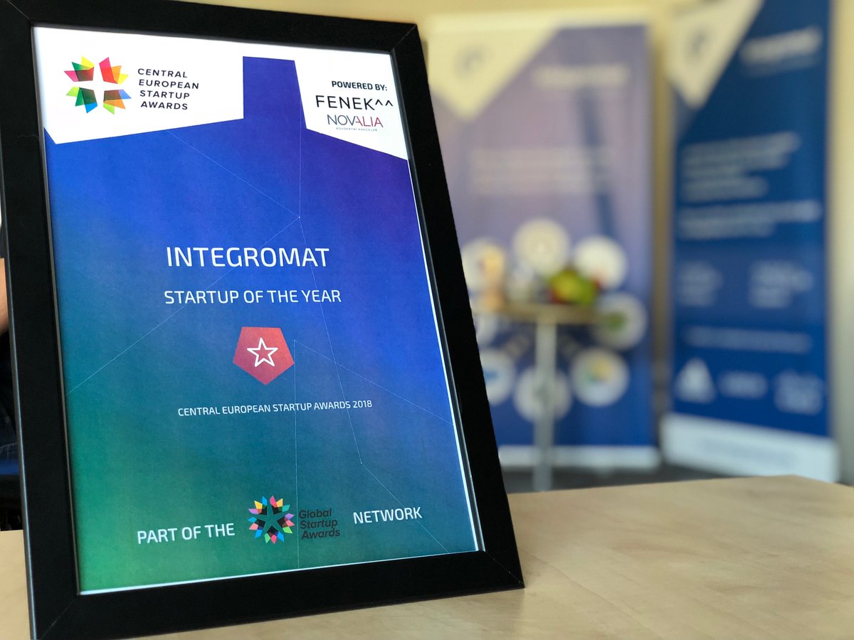 make_hq's tweet photo. Couple days back we said we try not to boast and then this happens the next day. Well, we won the #startup of the year #award at the @cesawards and we are so thrilled that we couldn't help but blow our trumpet! #startupoftheyear https://t.co/z21kuEcAjy