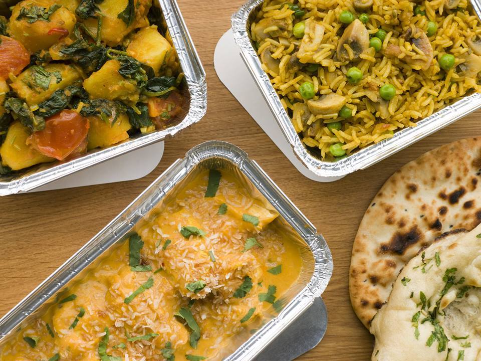 Regards_Dining's tweet photo. Fancy a cheeky takeaway this #Wednesday evening? 🥡

Go on... treat yourself! 😉

Check out our takeaway menu here: https://t.co/c67qGa0lSo 

#Food #Takeaway #Birmingham https://t.co/cRYlh7g5gg