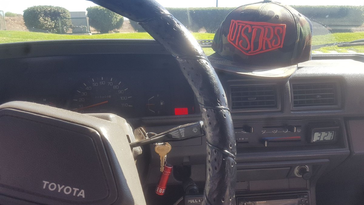 OutsidersBMX's tweet image. Sup. Snaps. Backs. Bruh.
@otsdrs @otsdrs @otsdrs @otsdrs #87toyota #1519controls #competitionlife #est2007 #madeinUSA #nowhere #menswear #workwear #otsdrsUSA #keepersoftheglory #otsdrs #snapback #hunters #gatherers #ytspecial #OShield