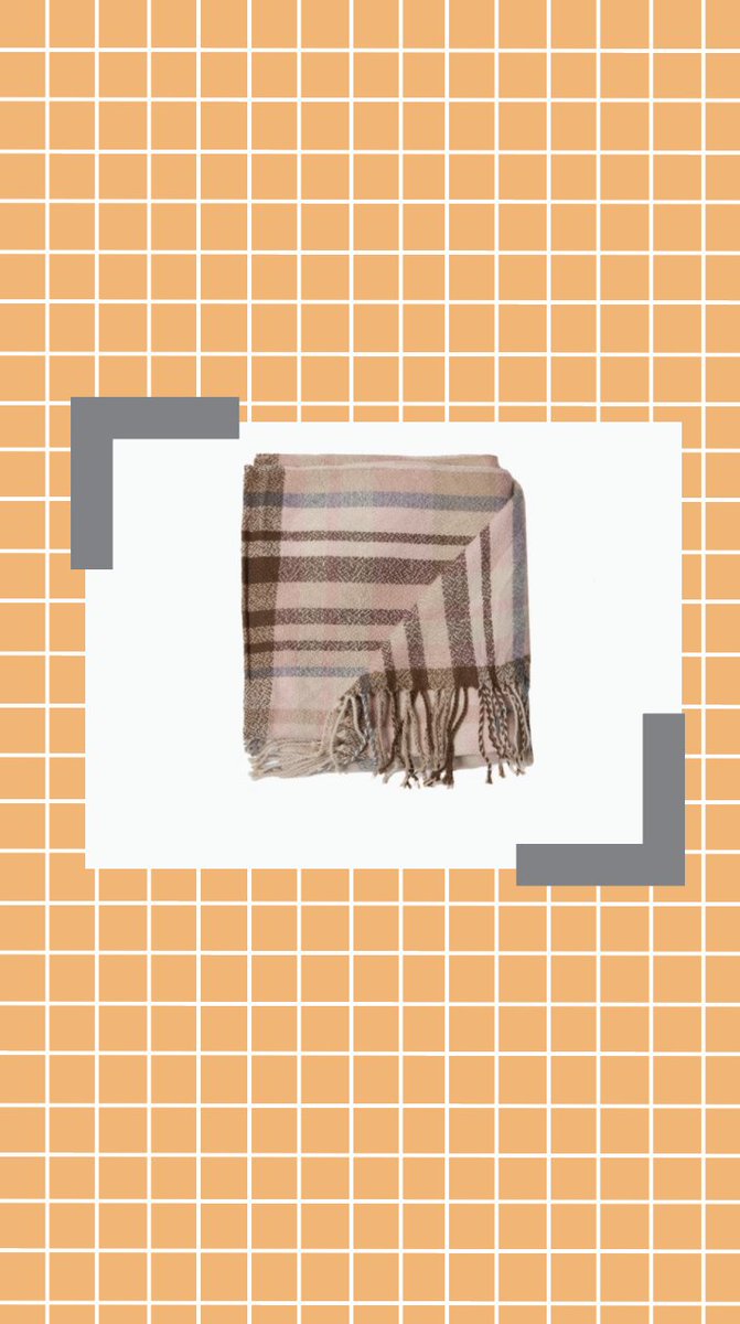 WRAPPPPP up this winter! Some of our key scarves at accessoryo.com