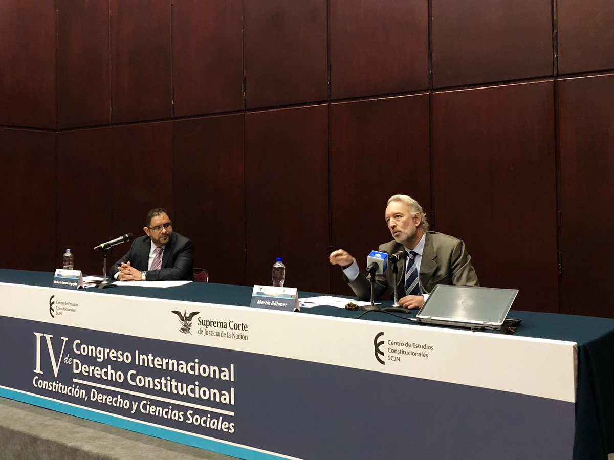 rolarch's tweet photo. #CECSCJN Martin Böhmer ofrece una conferencia magistral en la que reflexiona sobre el impacto de las transformaciones sociales de las últimas décadas en la enseñanza del derecho. Transmisión: https://t.co/e2N8K7HnGU https://t.co/0VBdhfU4BF