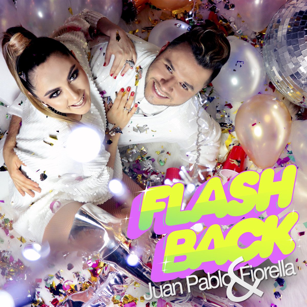 Nuestro Álbum #FlashBack lo puedes adquirir hoy a partir de las 8:00 pm en todas las plataformas digitales #ALaQueHeavy 😁🙌🏻 #I❤️90s