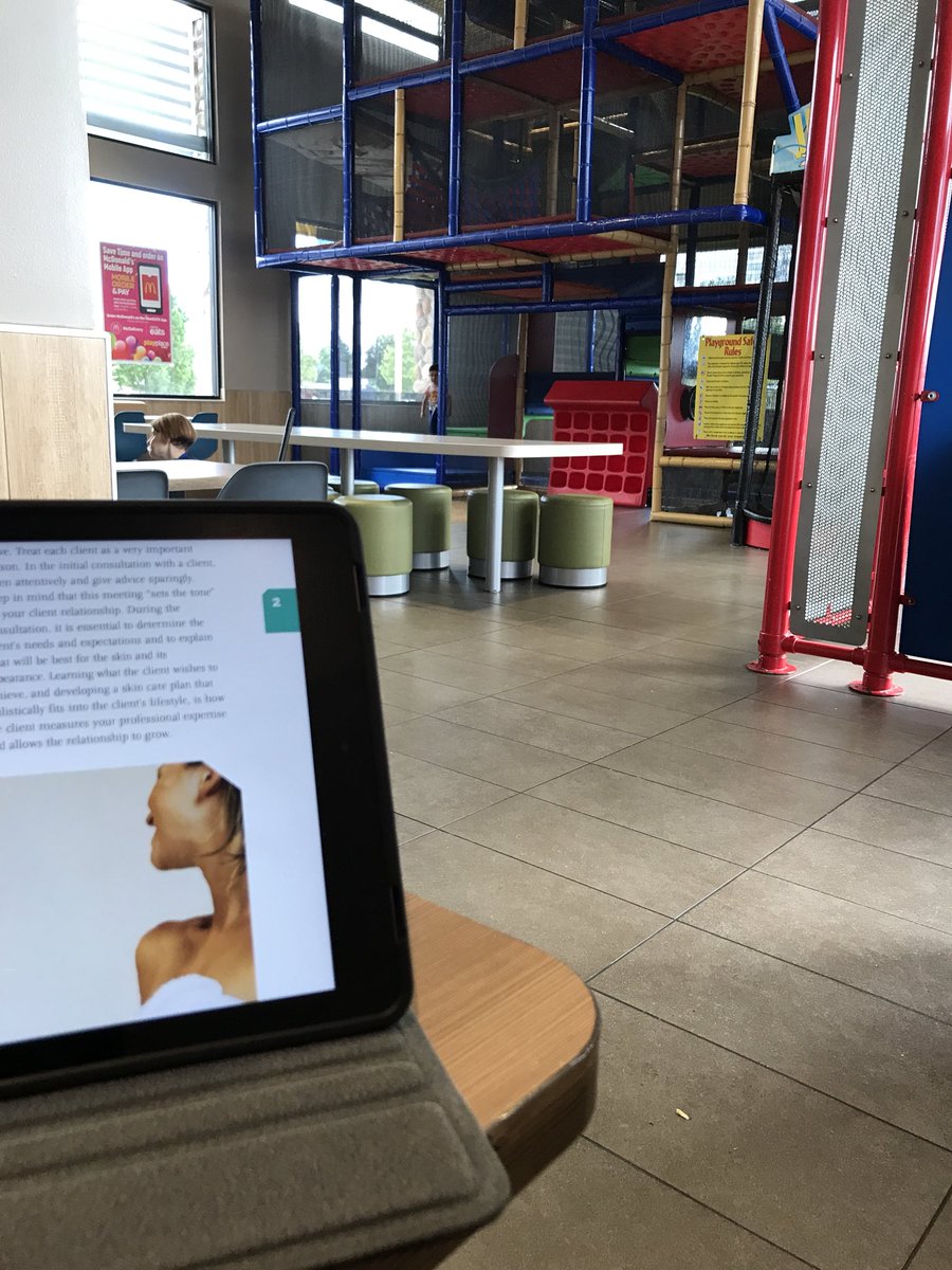 michigangirl321's tweet photo. Big shout out to @McDonalds for having an awesome play place where my kid can play and I can study !! https://t.co/5S7H8WspVt