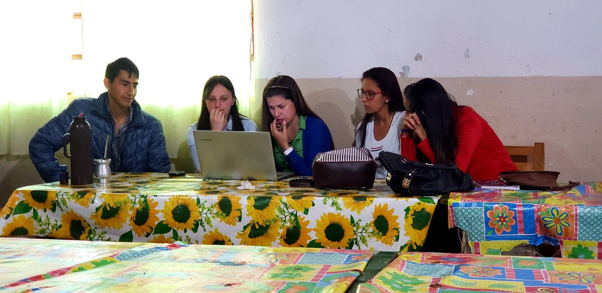 Laura_Noremberg's tweet photo. #Miércoles26, #4taJornadaInstitucional del programa de Formación Situada “Nuestra Escuela” #Ugl3 #SanPedro #SecRural 😊😊 Capacitación Gratuita y en Servicio 👏👏👏
@mariluleverberg @udpm_misiones https://t.co/XHztEe6DiZ