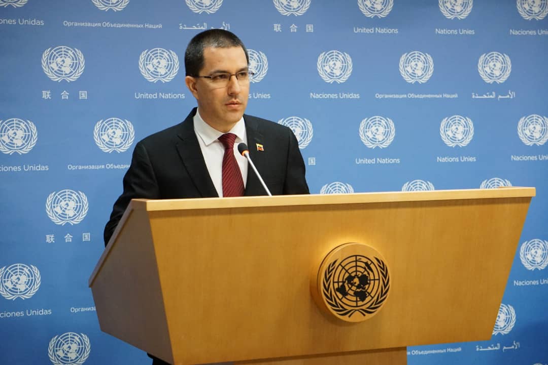 teleSURtv's tweet photo. #Venezuela🇻🇪 denunció declaraciones del presidente Donald Trump ante la ONU 👉 https://t.co/ARDbiGItz5 #VenezuelaAlzaSuVozEnLaONU

El canciller @jaarreaza señaló que la intervención del mandatario estadounidense "busca promover una insurrección militar" en el país sudamericano https://t.co/1nIf7ONKT3