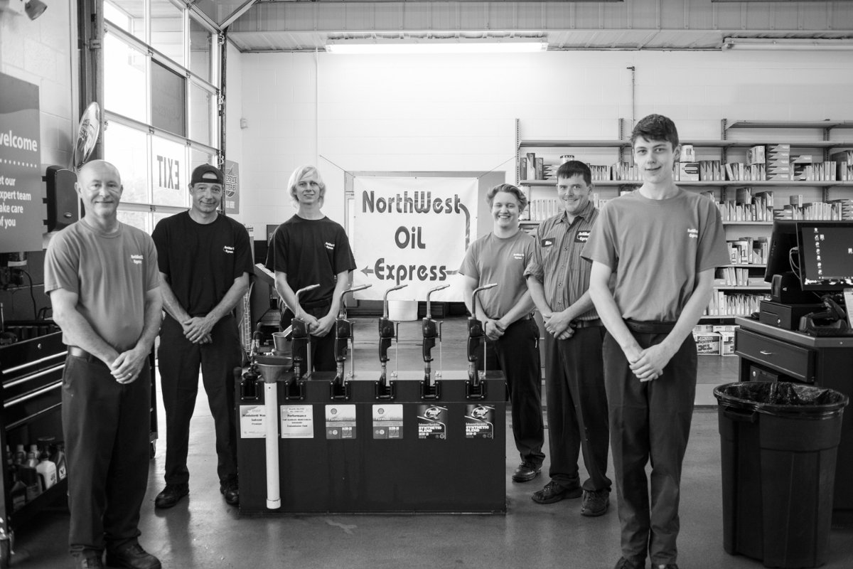 NorthwestOilExp's tweet photo. This is the face of a team whose passions lie in providing quality service to you and your vehicle. https://t.co/ci1AW21Ij5