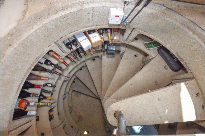 PurplebricksUK's tweet photo. Wine cellar GOALS. 🍾 https://t.co/WcYT0Ik1cv