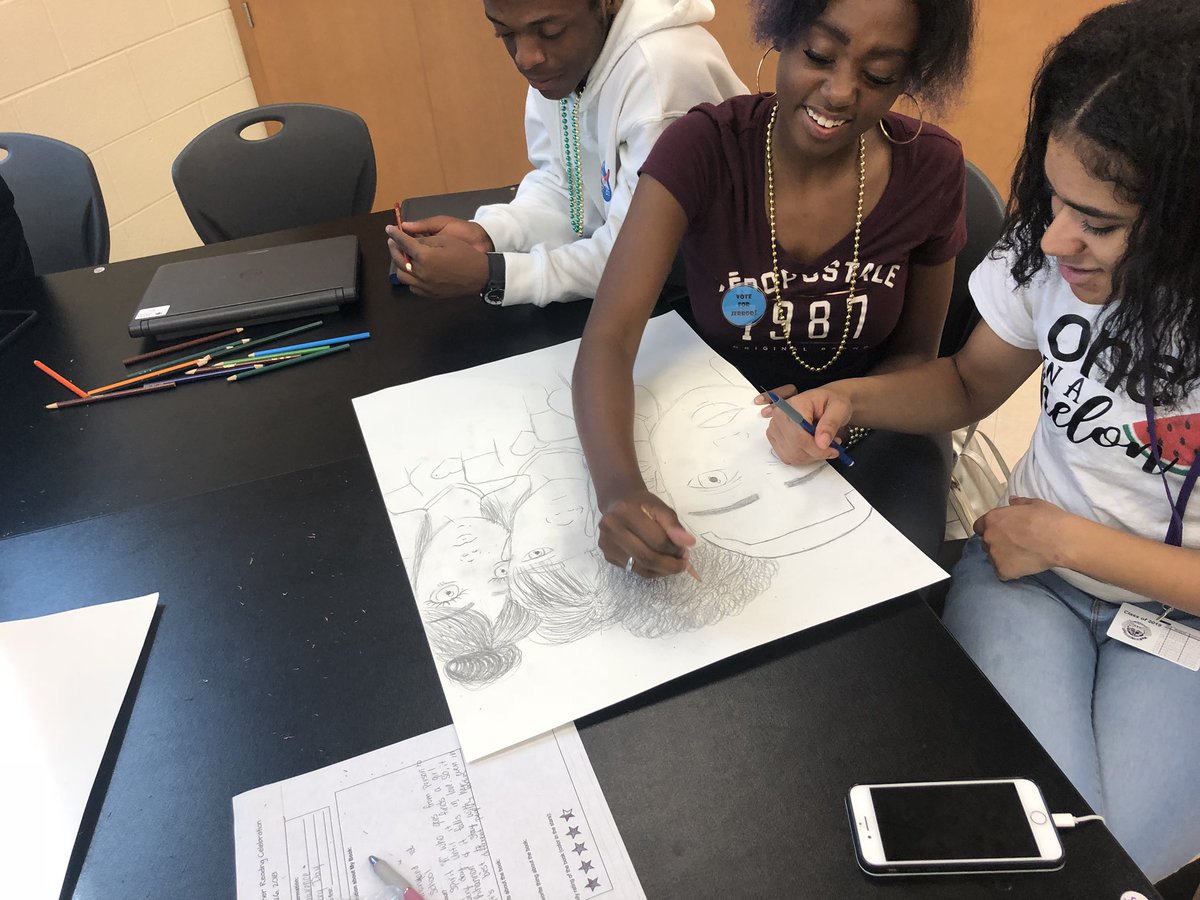 DrBrandonRoss's tweet photo. Students are making alternate book covers for the book “Everyday.” The main character changes demographics everyday (gender, personality, looks, ethnicity, race, etc.) #RVReads18 https://t.co/ADM0k91TJf