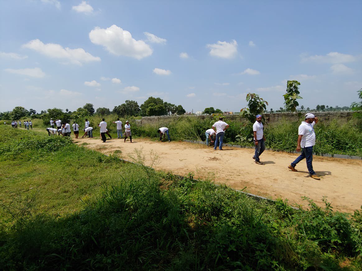 From Delhi all the way to Chennai, we salute the true spirit of volunteerism showcased by @tata_comm employees during the #tatacommsDRIVE 2018. The sheer enthusiasm of the volunteers inspires us all to continue doing good! #volunteeringweek  #volunteer4good