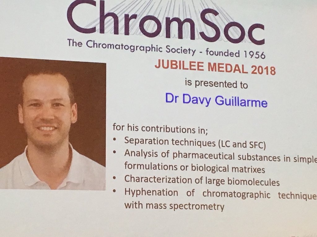 LC_GC's tweet image. ChromSoc’s  Jubilee Medal awarded to Davy Guillarme at ISC2018. #ISC2018