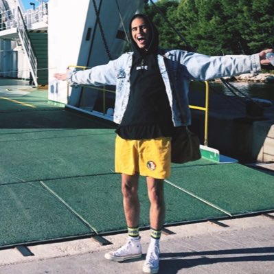 ZAYDONTKNOW's tweet photo. #NewProfilePic https://t.co/PoAeJWwTbg