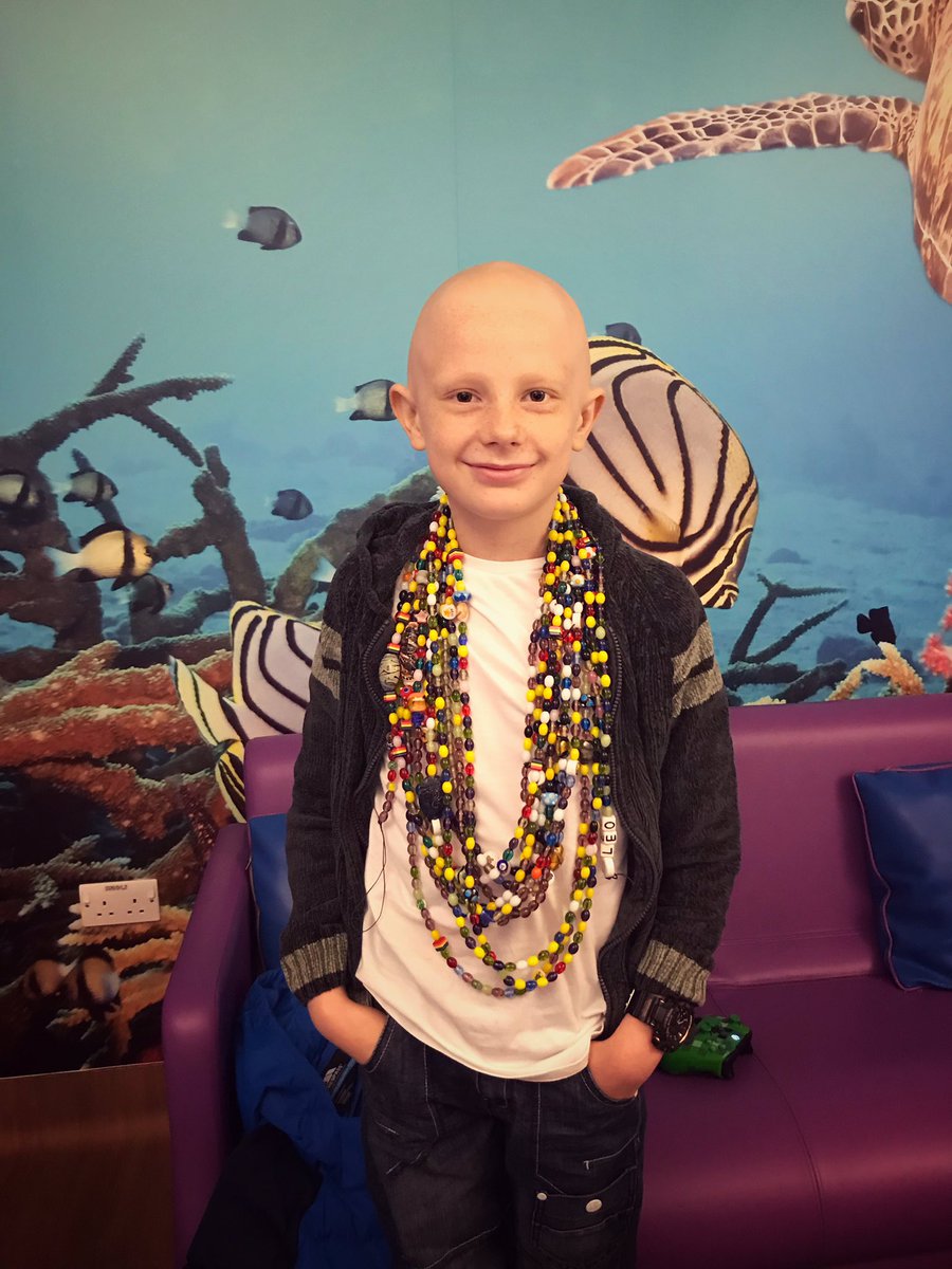Leo has been on cancer treatment for almost 1 yr and has been collecting his beads of courage since the day 1.
Every bead represents a treatment, procedure, hospital stay or bravery. It’s been a long, sometimes challenging journey but he’s never stopped smiling. 💛
Superhero 👇🏼