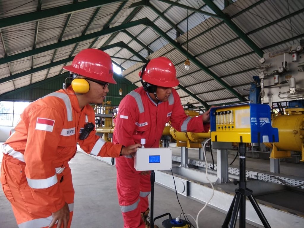 pjk3pgas_sol's tweet photo. Tangerang, 25 - 27 September 2018 : Pengambilan sample Health Risk Assessment (HRA) di 5 Station Gas milik PT Perusahaan Gas Negara oleh PJK3 PGAS Solution #PJK3 #HigieneIndustri #LingKer #K3 #Lingkungan #HRA #Amdal #PGAS #Solutionation @pgas_solution @Gas_Negara https://t.co/lpjZFMyZBW