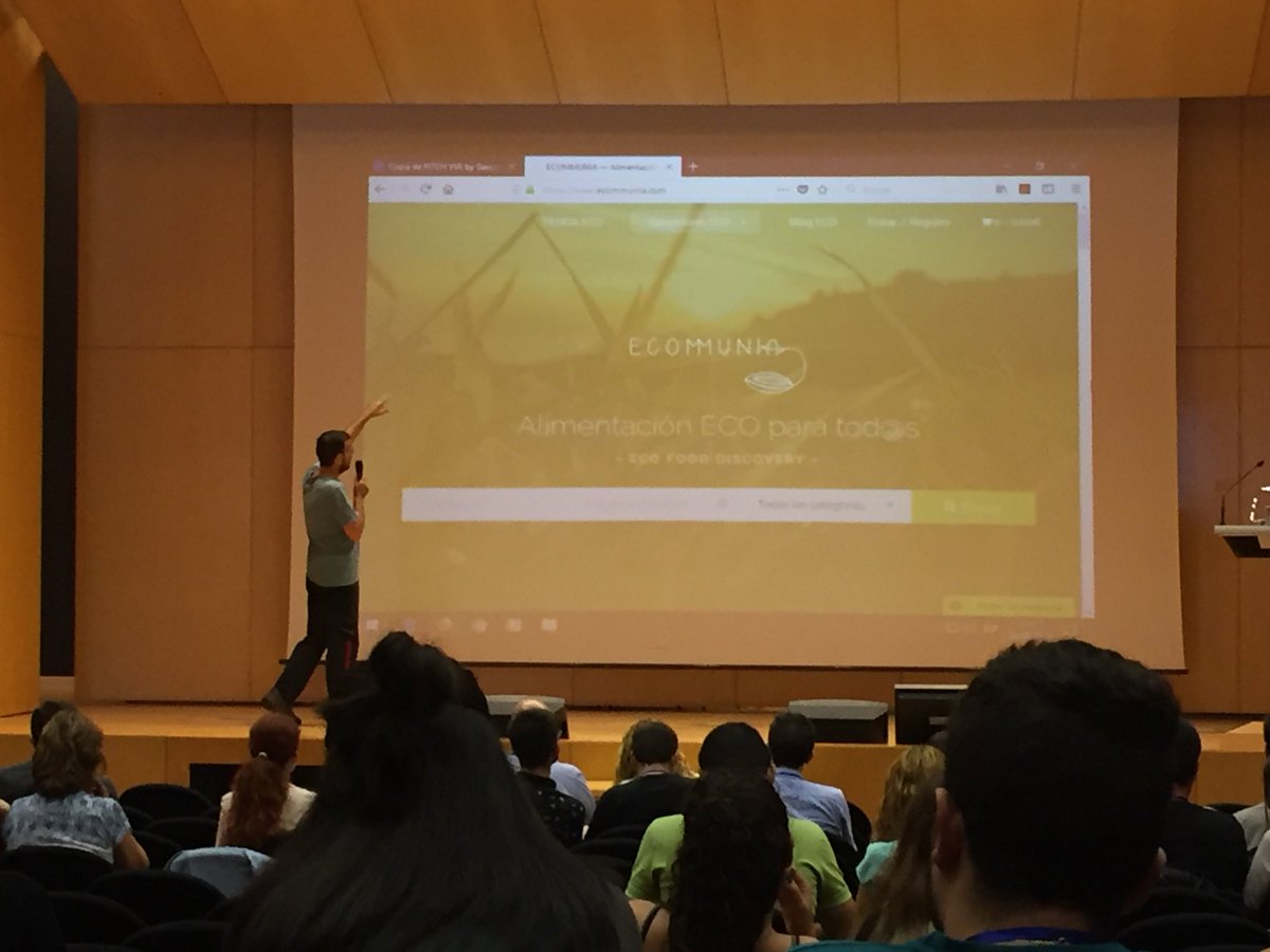 IoTparaTURISMO's tweet photo. Presentación de proyectos innovadores de #startups relacionados con #TurismeIntel2018. Como @Ecommunia, que da servicio de compra-venta de productos ecológicos https://t.co/3tvplN8Maj
