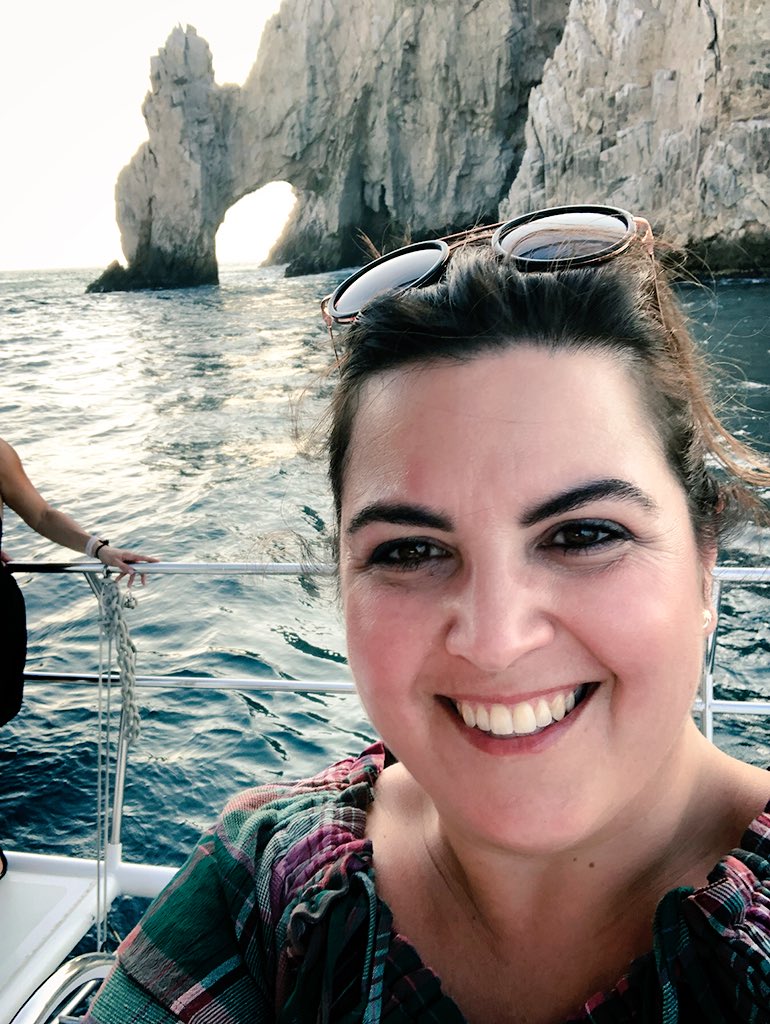 gamraes's tweet photo. #Sunset cruise on the Pacific Ocean.  #notbadforaTuesday #thearch #cabo https://t.co/hIM5fmNJuu