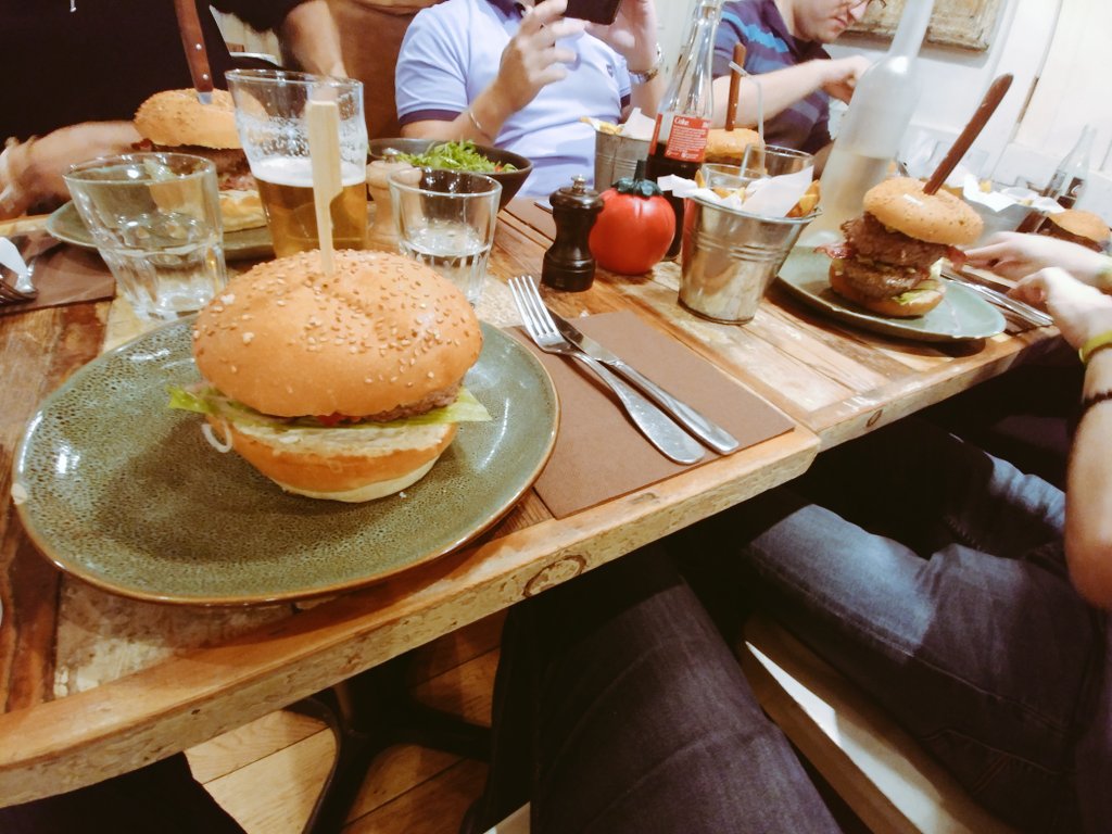 ThisIsBrioche's tweet photo. Team building done right #BurgerForLife https://t.co/p8dgebS65I