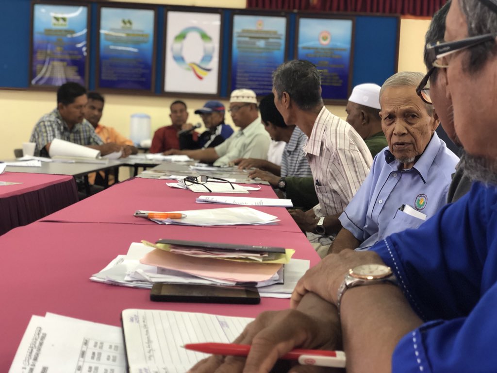 puteriwanyyy's tweet photo. Mesyuarat Pengairan Musim 2/2018 Bagi Fasa II &amp; Fasa III Jadual Dalam Jadual PPK B-I Kayang, Perlis 
#madamabeles
#madawilayah1 https://t.co/hpudwsAJDQ