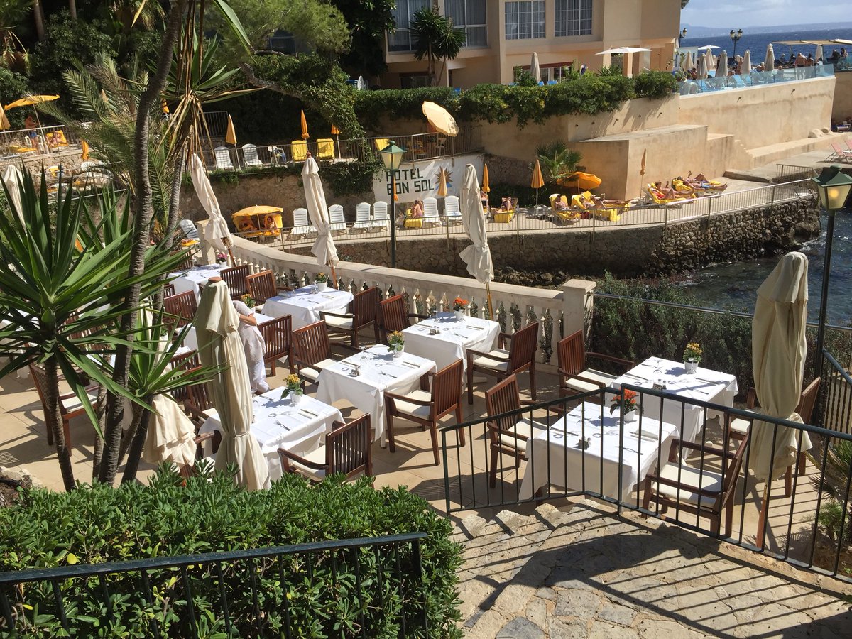 oldworldtravel's tweet photo. Beautiful Hotel Bon Sol where Errol Flynn stayed in the 50’s. @SilverTravelAd @SteevNewman @catidball @YourHolidayTV @ClassicHols @YourHolidayMag @TravWriters @#hotelbonsol @mallorcatourist https://t.co/FjPbXDKv8P