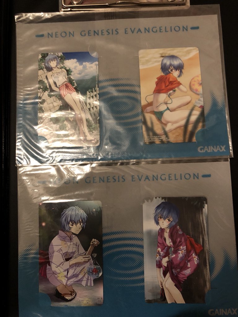 rei kir L うたたねひろゆきさんが描いたレイのテレカ持ってます 左側は摩砂雪さんです rei kir L うたたねひろゆきさんが描いたレイのテレカ持ってます 左側は摩砂雪さんです