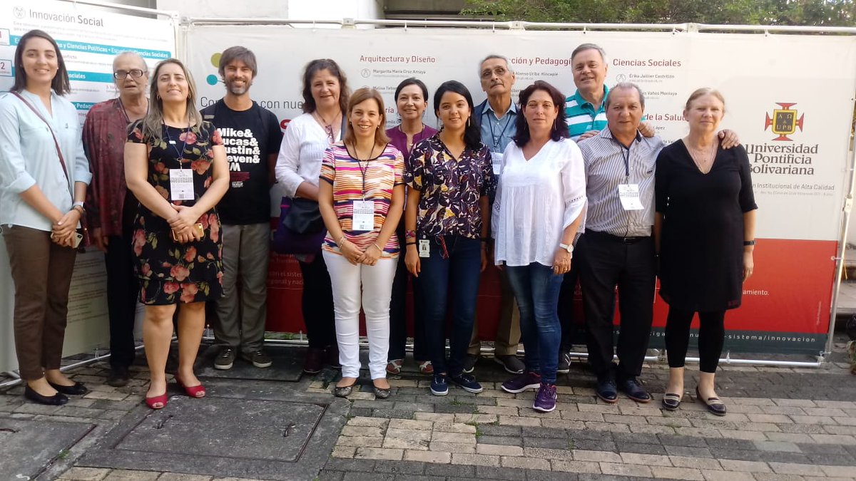 INTIargentina's tweet photo. Técnicos del INTI en la Universidad Pontificia Bolivariana, Medellín, participan #ProyectoSeda junto referentes de Brasil, Cuba, México, Ecuador, Colombia e Italia. La visita coincidió con el festejo de los 82 años de la universidad UPB y los 25 años de la carrera de ing. textil. https://t.co/RzbR2g1XKA