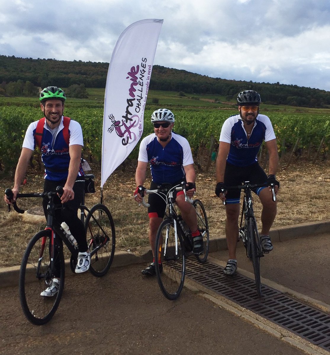 Congrats to Miguel &amp; the Stellar Stars for cycling over 500 miles in the Auvergne <a href="/ExtraMileChalle/">ExtraMileChallenges</a> 
They need your donations in hitting their target to help buy a rickshaw electric assisted bike so that we &amp; the wider community can cycle again!
uk.virginmoneygiving.com/fundraiser-dis…
#donate