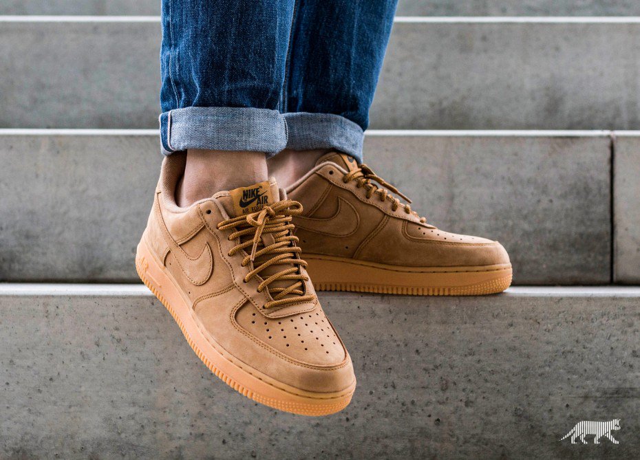 nike air force 1 07 wb flax