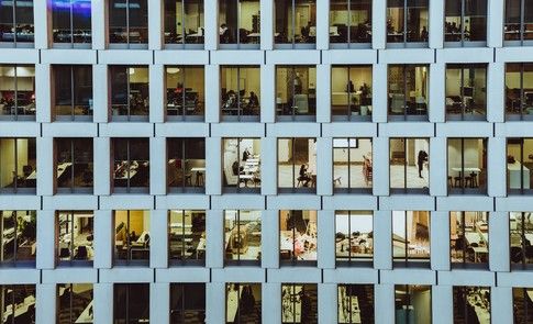 wef's tweet photo. How artificial intelligence is shaking up the job market https://t.co/aXDnItRCBm #AI https://t.co/DKnsqFT5mI