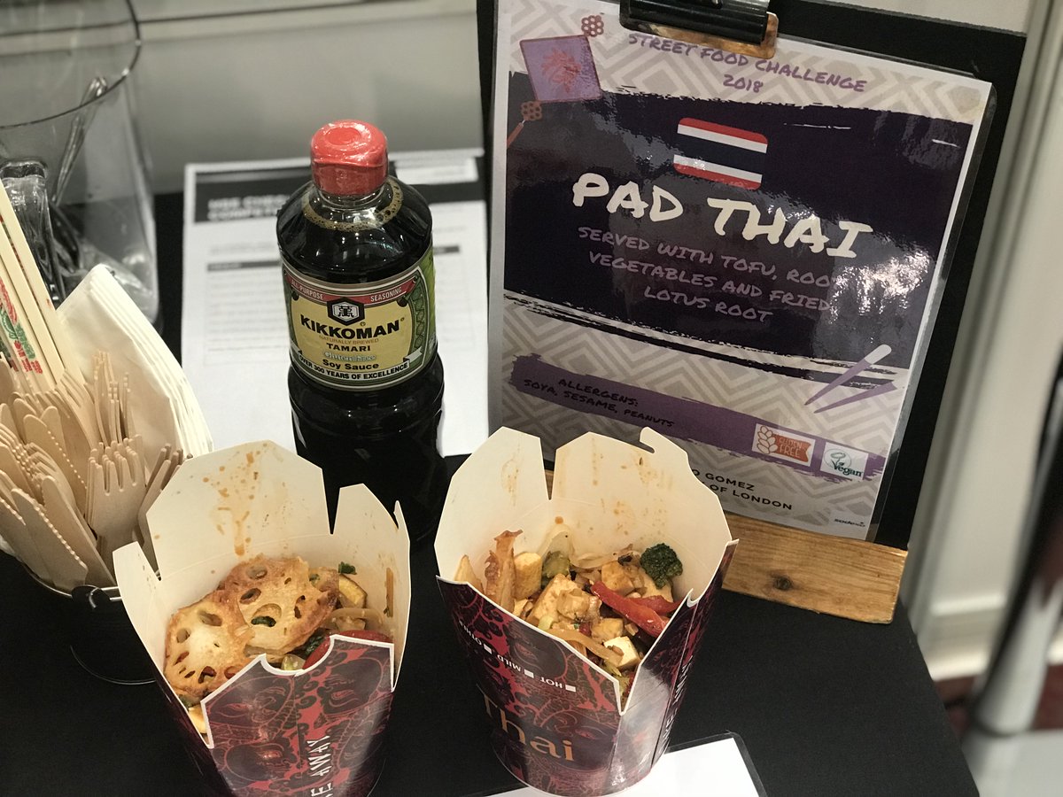 RHAmar1945's tweet photo. Anyone for some sizzlingly scrumptious street food? We're with @KikkomanUK at #sodexolive today, showing off Kikkoman's amazing foodservice range for chefs #streetfood #bamboocollection #FoodLovesKikkoman @Ascot https://t.co/uljDJaAvJ0