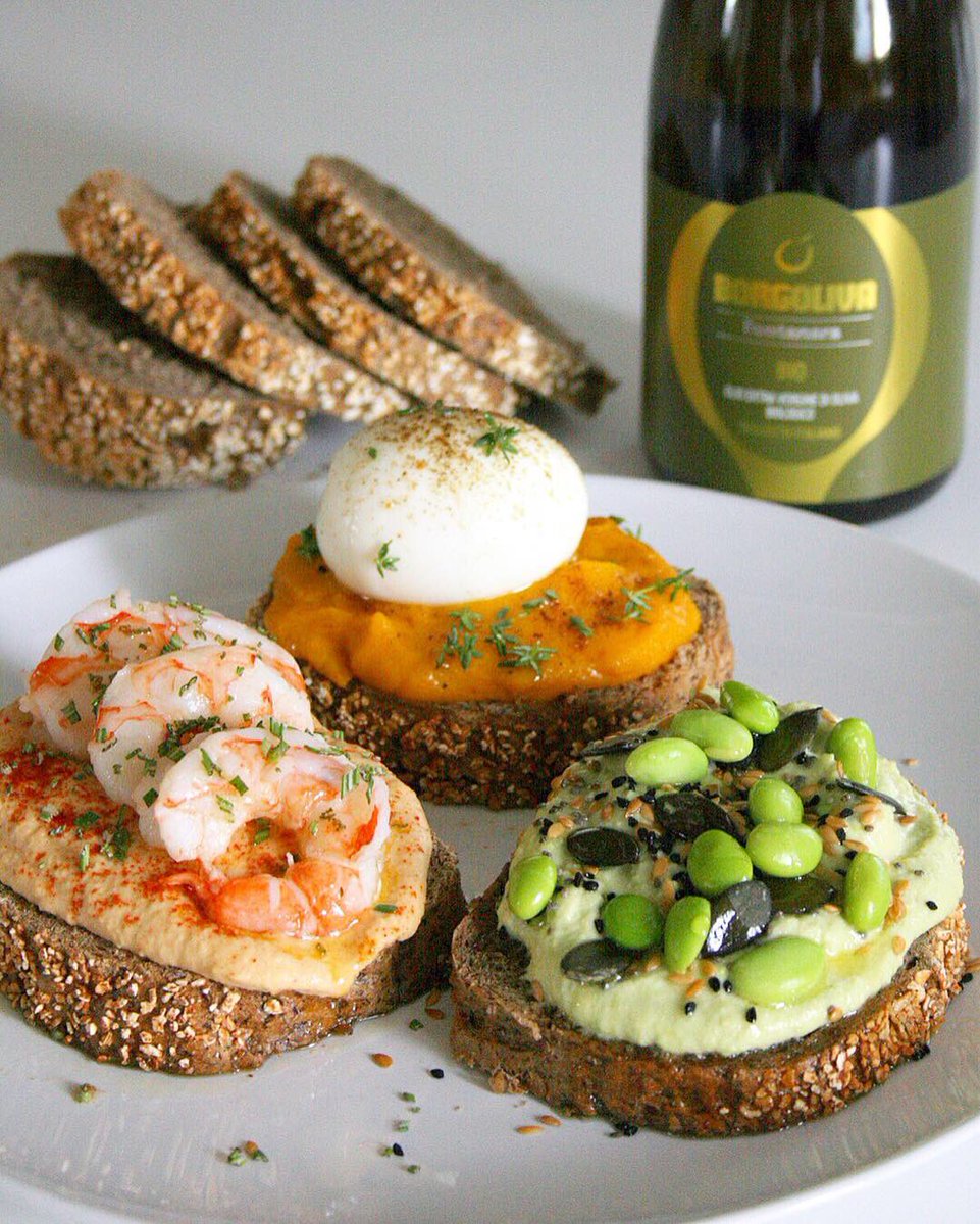 Oggi sul blog vi parlo di grassi buoni. E vi propongo le tapas a modo mio: colorate, sane e gustose #eattherainbow #fitfood #chisiamamisegua fitfood.it/food/ricette/3…