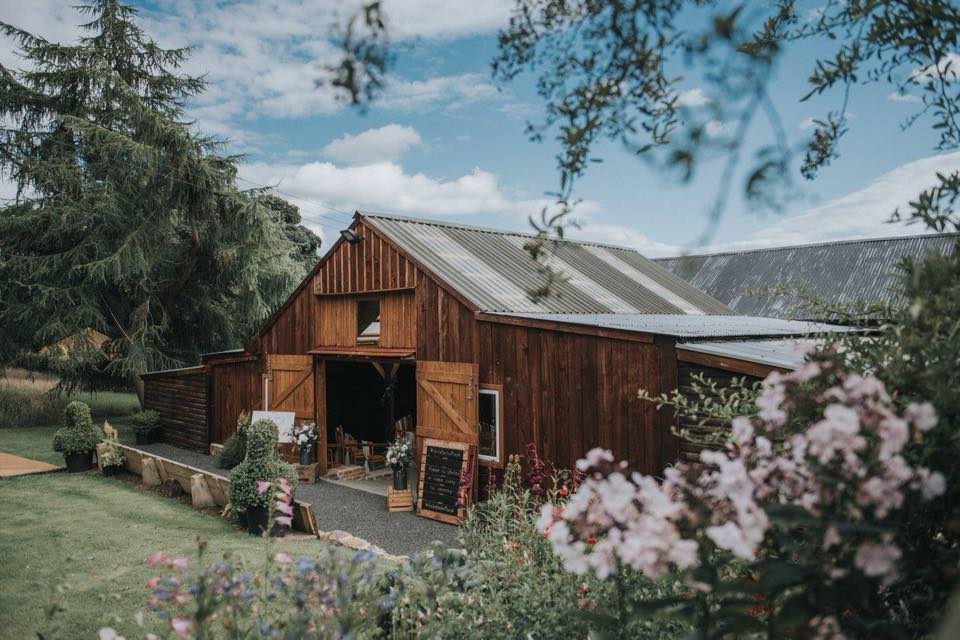 Your North East Wedding (@cwm_ynew) on Twitter photo #VenueOfTheDay: <a href="/stantongardener/">Stanton Hall</a>. Weddings here allow couples to design their own dream day. If you have the perfect caterer you want to use or really want tipis, sailcloth tents or a marquee we have the flexibility to make you individual ideas happen. qoo.ly/sax4f #VenueOfTheDay: <a href="/stantongardener/">Stanton Hall</a>. Weddings here allow couples to design their own dream day. If you have the perfect caterer you want to use or really want tipis, sailcloth tents or a marquee we have the flexibility to make you individual ideas happen. qoo.ly/sax4f