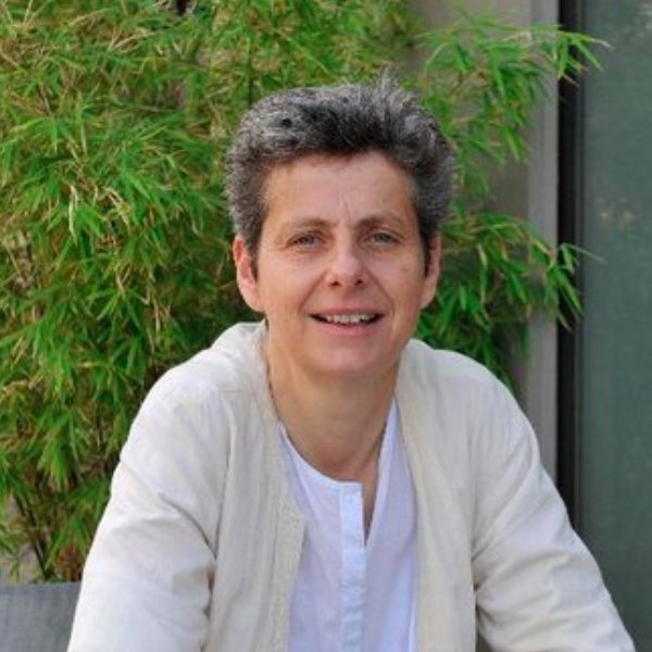 ajlgbt's tweet photo. #PMApourtoutes 
Le point commun entre Amélie Mauresmo, Corinne Bouchoux, Marinette Pichon, Marie Labory et bien d'autres?
Être lesbiennes out et ne pas avoir été sollicitées par les médias pour s'exprimer sur la PMA.
L'enquête de l'@ajlgbt: https://t.co/8TWkmmjOGd https://t.co/6WRNKPKrF7