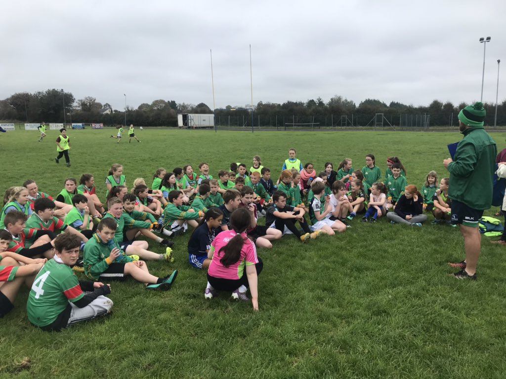 KilconnellNS's tweet photo. A huge thank you to @Ballinasloerfc and @connachtrugby for organising the tag rugby blitz today. Great skills displayed and a fun time had by all https://t.co/so9Gkw6Tj7