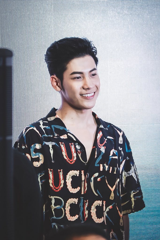 APRILPHOTO8's tweet photo. รว้ายรว้ายย

@stjinx_maya @Singtofc_Th #SingtoPrachaya #สมุนจ้าวป่า #Ourskyy https://t.co/ncWYUBBkOf