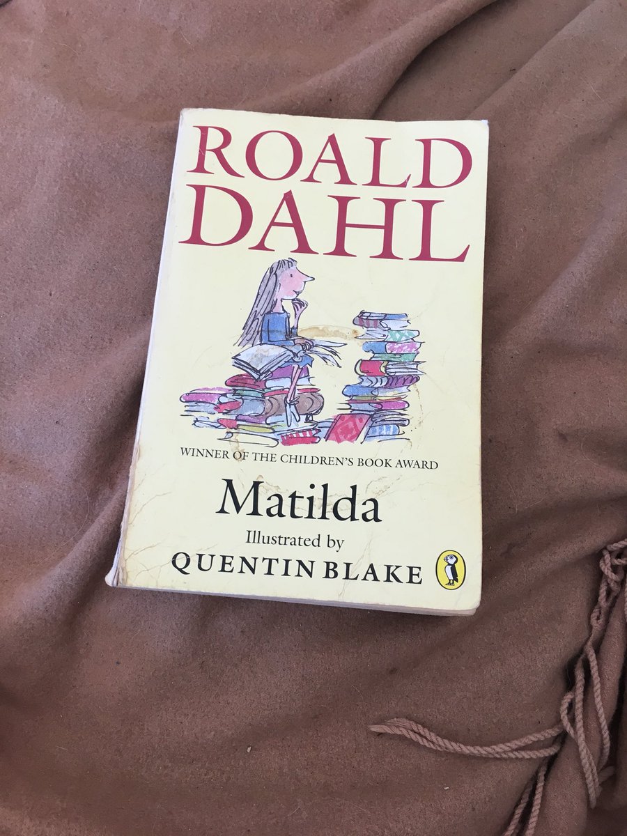 ReDewhurst's tweet photo. #JustFinished: My first book of the #BBReadathon 📚⛔️📚
⭐️⭐️⭐️⭐️⭐️
It wasn’t on my TBR but it was just the right book to re-set my reading after feeling so despondent last night. Next, I’m either going to try and read some more of Cameron Post or start Persepolis https://t.co/y4WeLES1qY