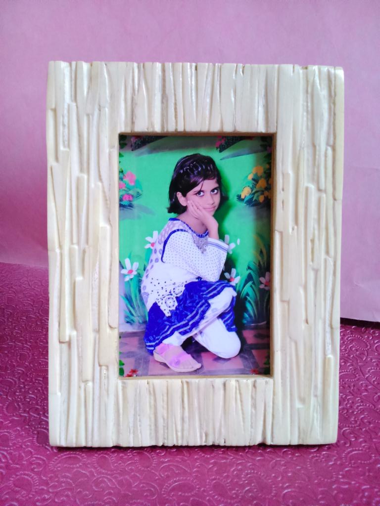 sarahcreatik's tweet photo. Coming soon to @Etsy @sreation #onlinestore #handmade #vintage #wooden #bone #jewelry #Ring #Accessories #pictureframe #dice
Thanks Tweethearts 💙 @UkCraf @neithtextiles @sunnybysue @DottieKingston @Danibaggs85 @Lookin_Gorgeous @SDCards7

Check out!!!
 💁 https://t.co/tWMrtWD28x https://t.co/68KGrr65uK