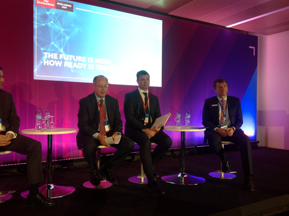 DBCorporateBank tweet picture