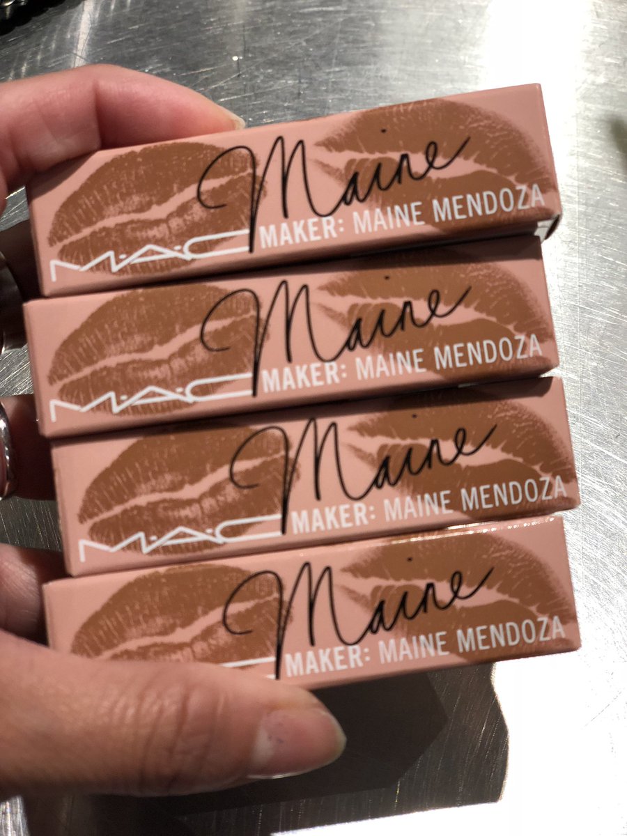 jazsomerhalder's tweet photo. so happy got to own a limited edition lipstick!!  #MainedcmMacMaker #MaineForMAC #firstasianmacmaker https://t.co/UIvaq3N632