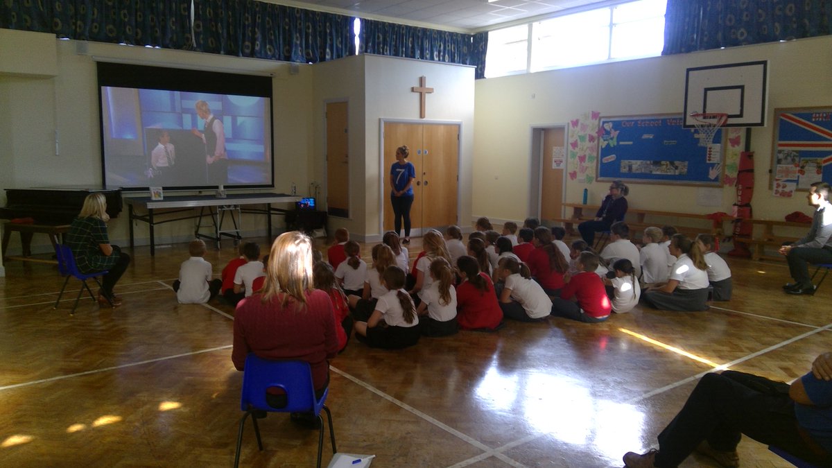 levertonacademy's tweet photo. Getting inspired with the #roar2018 with @7billionideas programme. Children will be working on inventions and designs over the coming months inspired by changing the world in a positive way! #exciting #retfordlions https://t.co/wFv7lytJon