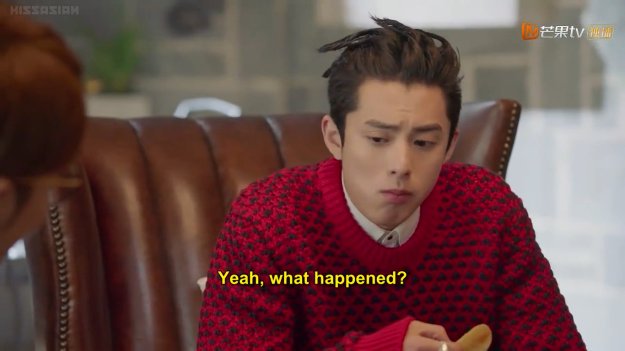 mishiko_'s tweet photo. *happily eats his chips while his best friends are wondering why .
#MGSorry 
@iHuaZeLei https://t.co/NKhM9LFtWy
