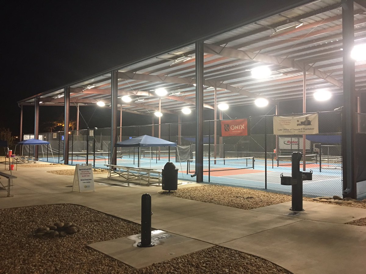 LadyRedCrest's tweet photo. Everyone likes being up at 5:30am for Pickleball, right? #alreadyneedanap #itsonly830 https://t.co/szmbB5IHla