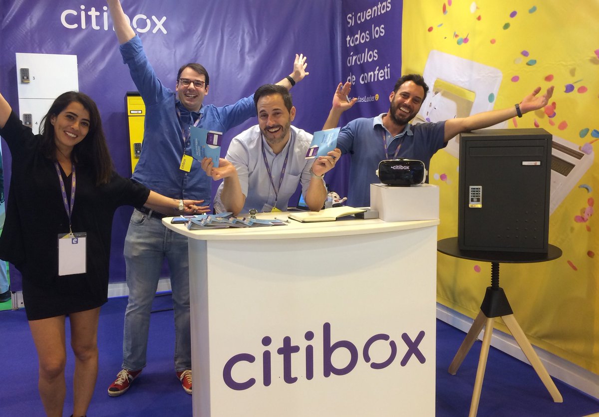 david_bernabeu's tweet photo. Equipazo @citiboxES en #eShowMAD18 https://t.co/dQPSiCDB7x