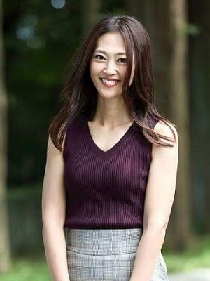 毛っ毛 最近よく見かける ホンダカーズ福島のcmの女性 モデルの多恵さん スタイル抜群で目ヂカラが印象的 その魅力的な目に惹かれてしまう ホンダカーズ Honda Cars モデル 福島 Cm 多恵 T Co F2s5sy5u2n Twitter