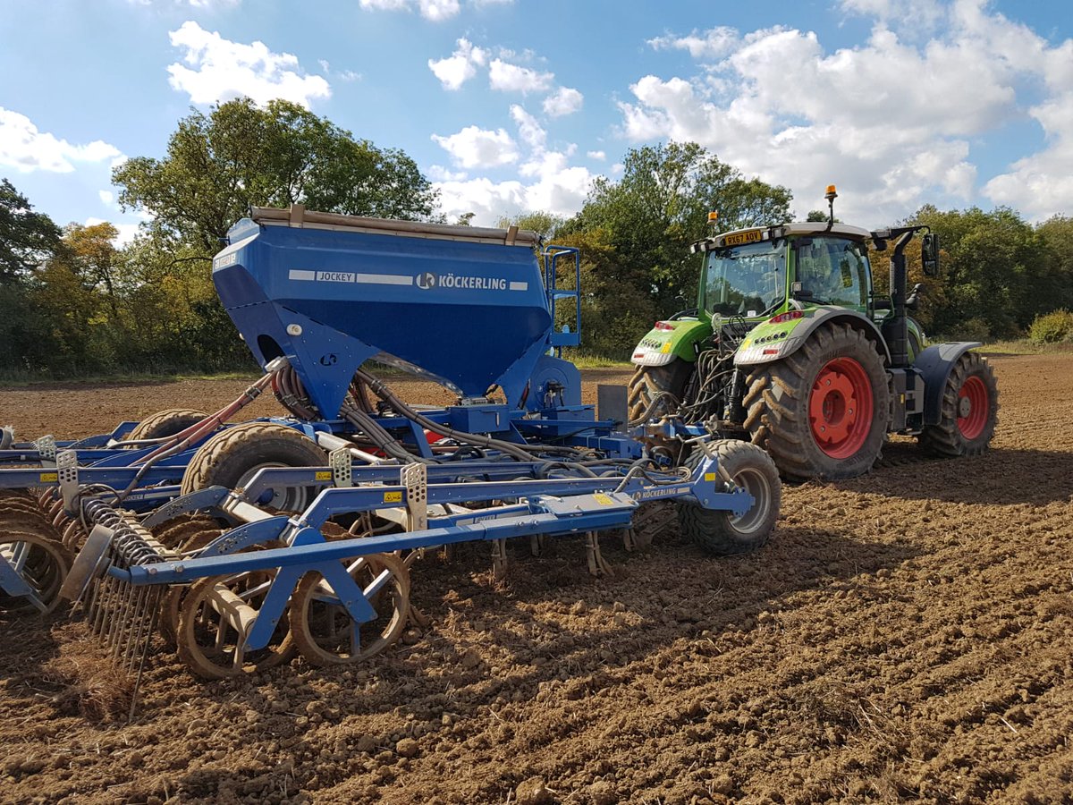 SamagriLtd's tweet photo. Using the #Kockerling #Jockey #drill over the past few days to crack on with the #wheat #drilling. 220 #acres #drilled so far just another 400 to go!! https://t.co/nnTd9O2lTR