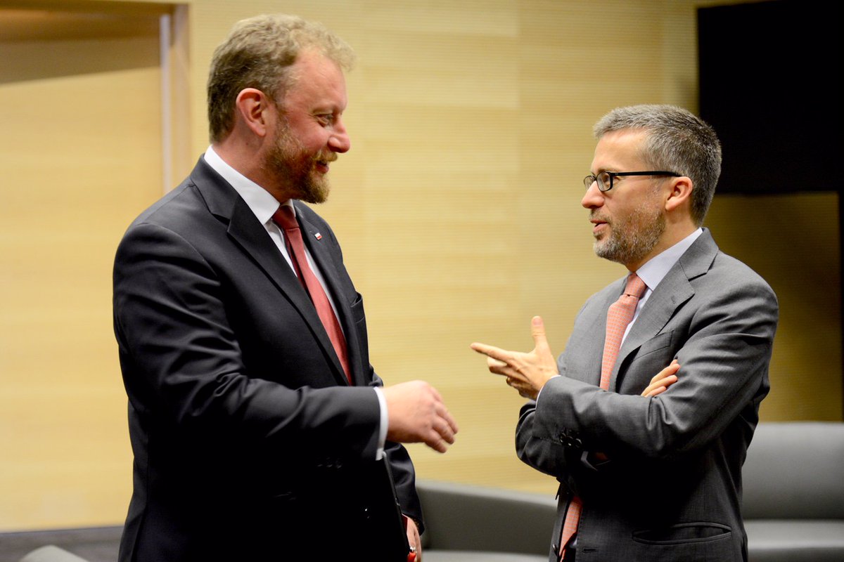 Carlos Moedas On Twitter Good Meetings With Deputy Prime Minister Of Poland Jaroslaw Gowin And The Minister Of Health Lukasz Szumowski To Discuss The Future Of Research And Innovation In Europe Horizoneu Npexpo