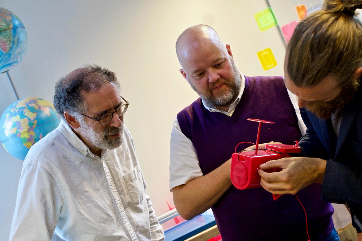 t0bihei's tweet photo. Truly a highlight!

An amazing day at Future Classroom Lab @FCLabdk with @medialab Lifelong Kindergarten Group. Collaborating with kindred spirits; @AmosLightnin , @mres , @nrusk1 and @seanhic - aligning philosophy towards creativity, tech, play +

#play #peers #projects #passion https://t.co/F4JczX4azF