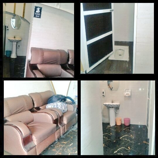 swachhhyd's tweet photo. When Nature Calls 🚽 do visit @ Aramghar old age homes x Rd GHMC Rajendra Nagar Circle #Toilets #Hyderabad @akshaykumar @SrBachchan
#SwachhataHiSeva
#CleanToiletsCleanCity
#SwachhHyderabad
#SwachhIndia
#MyCleanIndia https://t.co/gVZjimMkIs