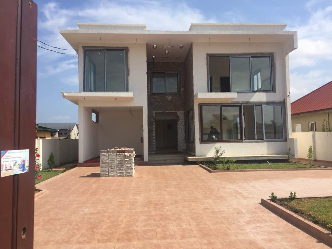 JacobWestGH's tweet photo. QUICK SALES!!! THIS CAREFULLY DESIGNED 4-BEDROOM DETACHED HOUSE. SITUATED AT THE HEART OF EAST LEGON, 11 MINS DRIVE FROM TRASACCO VALLEY IS SELLING. CONTACT US NOW: 0205516626 OR EMAIL:info@jacobwestgh.com FOR MORE INFO.
@Pogba
#ShoutsOnY 
@Mourinho
@Ghanaians
#Jacobwestgh
@Accra https://t.co/LEWUKDKy30