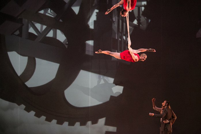 ILoveMCR's tweet photo. In its dazzling new circus spectacular, #Cirkopolis, Montreal-based troupe Cirque Éloize transports us to a retro-futuristic industrial world. @PalaceAndOpera
Get tickets here: https://t.co/CfhrGenPq0 https://t.co/3IvbkO6znB