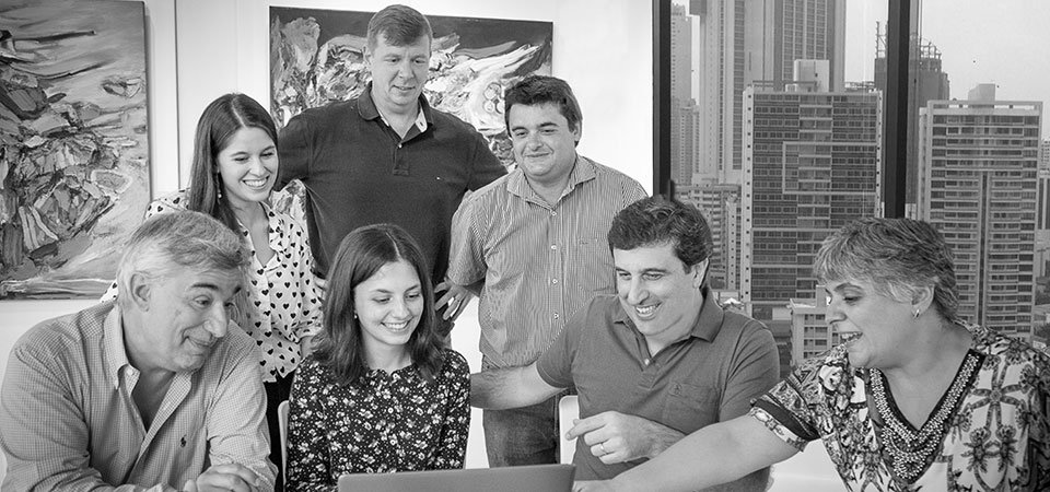 IntegrarAm's tweet photo. En Integrar, del Grupo Change Americas, nos especializamos en Desarrollo Organizacional, Gestión del Cambio Estratégico y Sistemas de Gestión del Talento. Conocé más sobre nosotros y nuestros servicios en: https://t.co/zAGk8tCsgd https://t.co/PAtwFMrNbJ