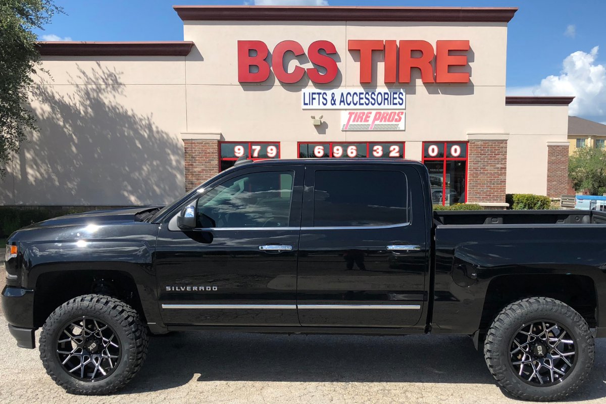 Available right now: 2016 Chevy 1500 Z71 Leveling Kit #XDwheels and #hercules Tires bcstirepros.com